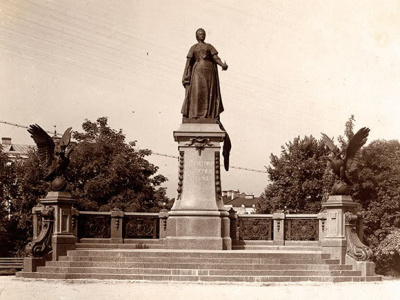 Danek: Felieton kataryniarski