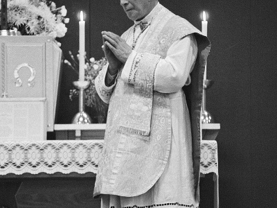 Abp Marcel Lefebvre: Odbudować katolickie społeczeństwo